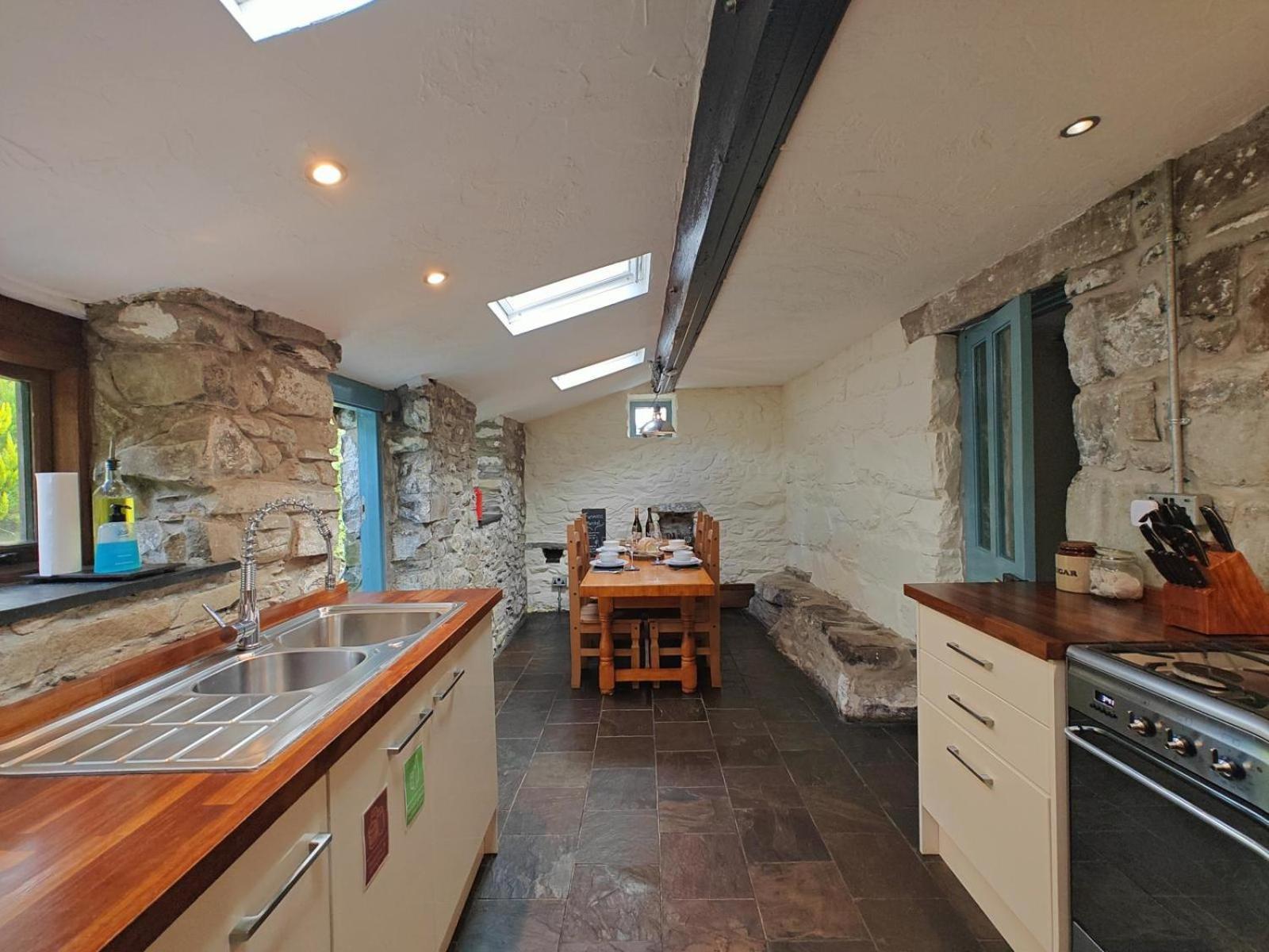فيلا Y Cwtch - Panoramic Mountain Views Within Snowdonia'S National Park - 4X4 Recommended دولغيلوو المظهر الخارجي الصورة