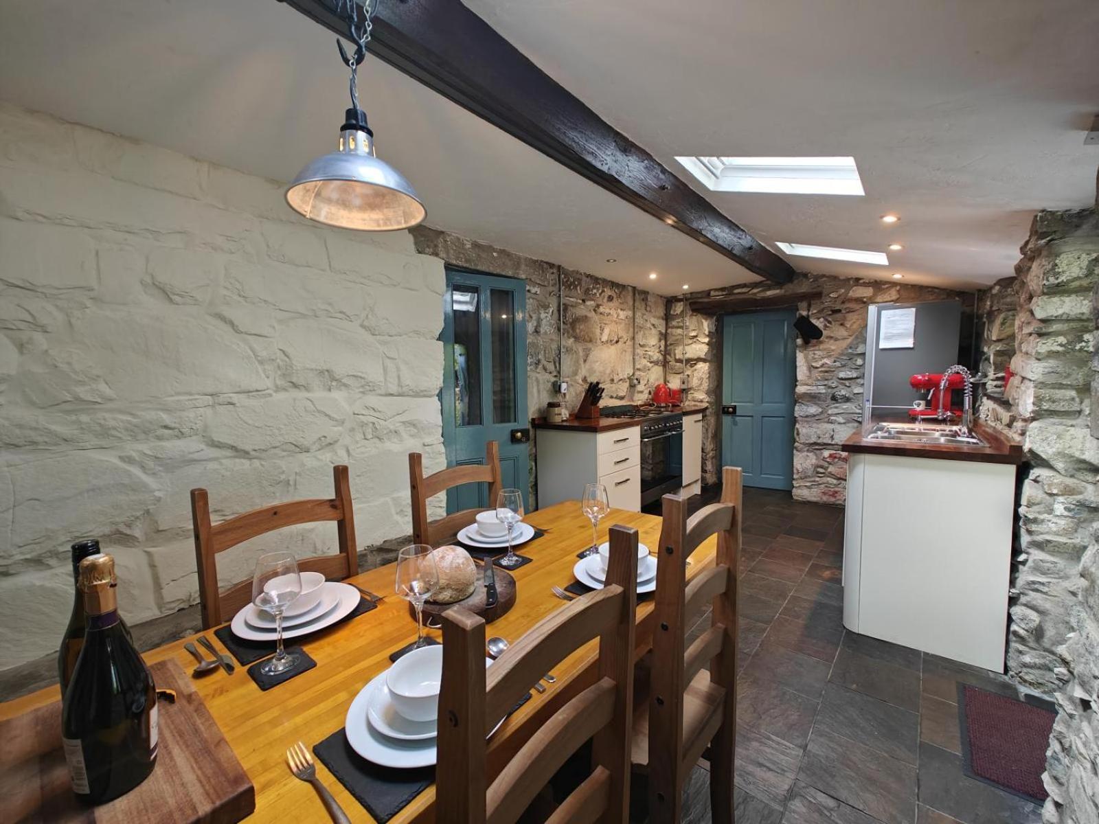 فيلا Y Cwtch - Panoramic Mountain Views Within Snowdonia'S National Park - 4X4 Recommended دولغيلوو المظهر الخارجي الصورة