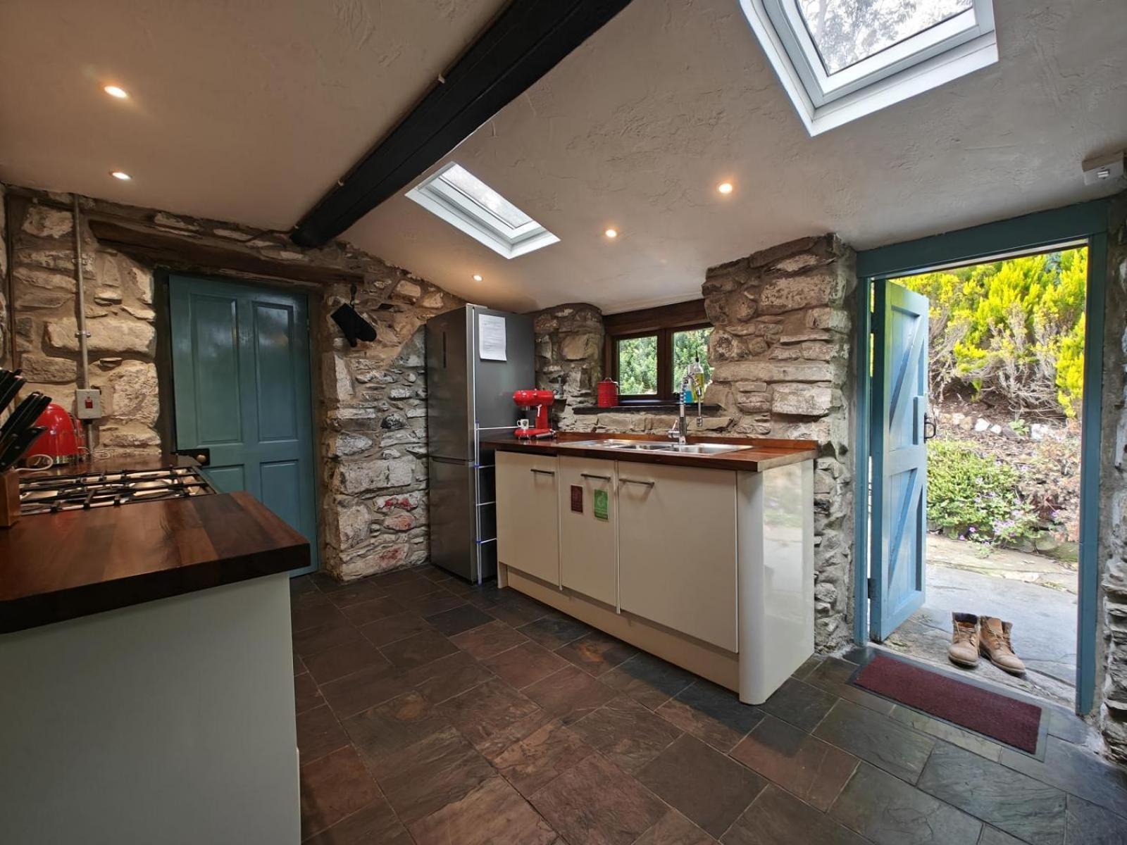 فيلا Y Cwtch - Panoramic Mountain Views Within Snowdonia'S National Park - 4X4 Recommended دولغيلوو المظهر الخارجي الصورة